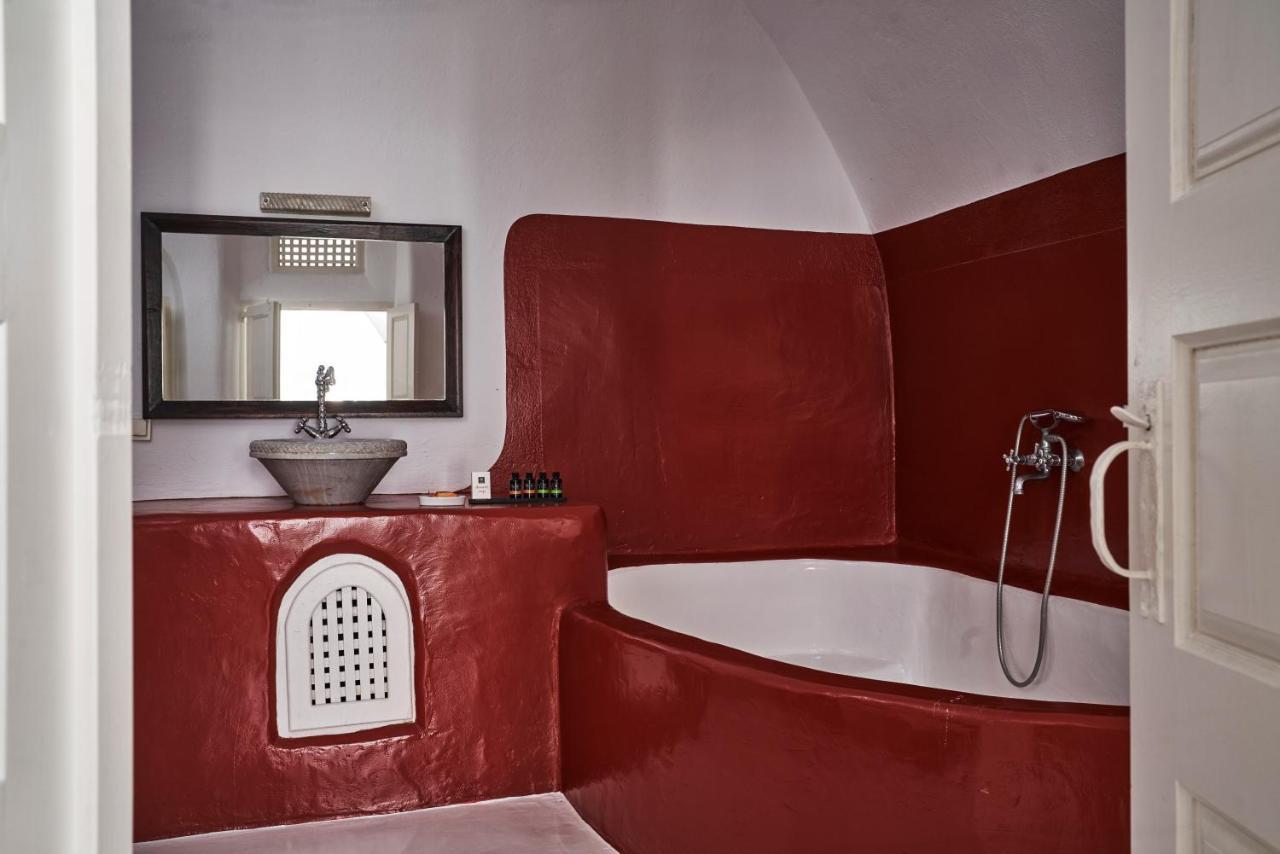 2 Bedroom Charming Villa With Outdoors Jacuzzi Мегалохори Екстериор снимка